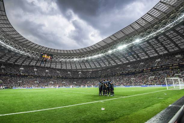 严峻考验 严峻考验