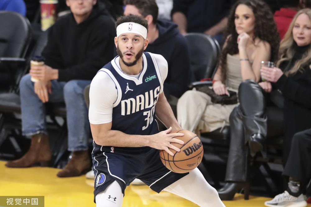 身体冲撞在 身体冲撞在